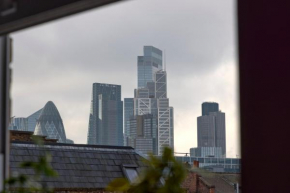 #7 Prime London Living Location